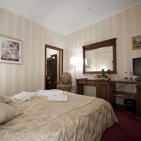 Hotel Deluxe Kupava Lemberg