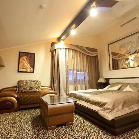 Deluxe Kupava Hotel Lviv