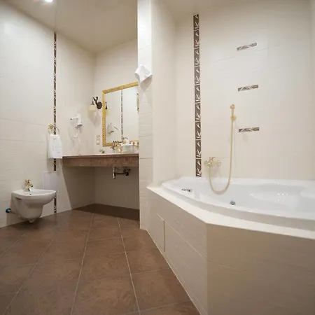 Deluxe Kupava Lviv