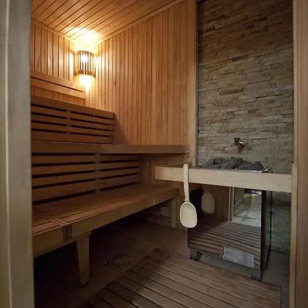 Deluxe Kupava Hotel 5*