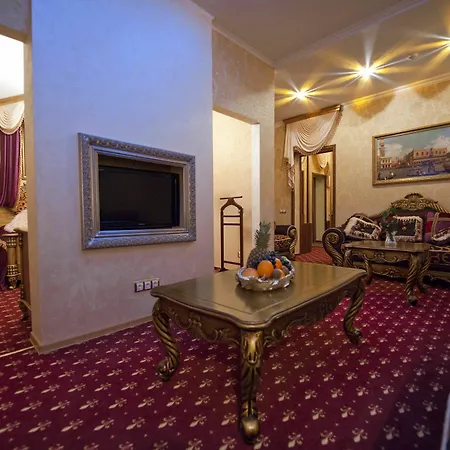 Deluxe Kupava Hotell 5*