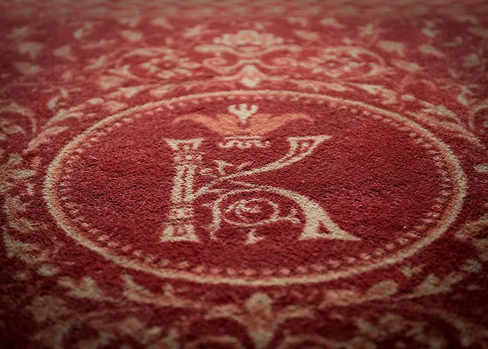 Deluxe Kupava Λβιβ